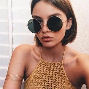 Meet your Posher, Corinne